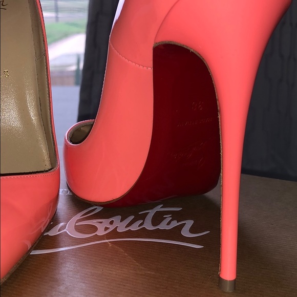 Christian Louboutin So Kate 120 Color Flamingo - Picture 2 of 5